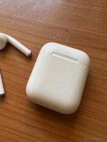 Apple Airpods - 2