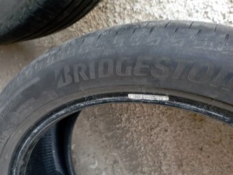 Bridgestone 215/45r18 89W - 2