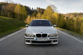 BMW e39 523i - 2