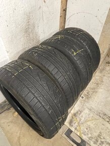 Pirelli 225/55 R17 4x=140€ - 2