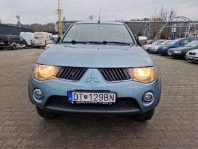 Predám Mitsubishi L 200 2.5 DI-D 4x4,uzávierky,Tažné,Webasto - 2