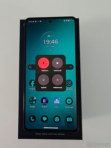 Motorola edge 30 pro - 2