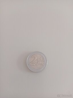 2€ - 2