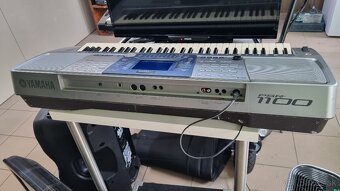 Klávesy Yamaha PSR 1100 - 2