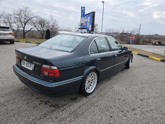 Bmw e39 520i -  2.0l benzín- 110kw - 2