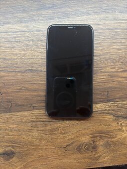 iPhone 11 Black, 64GB - 2