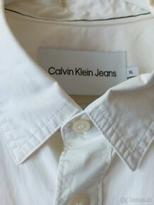 Calvin Klein - 2