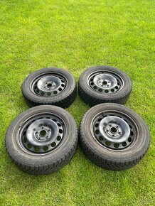 Plechové disky 5x112 R16 so zimnými pneumatikami VW group - 2