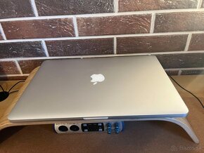 Apple Macbook Pro 15" 2,2GHz i7/16GB RAM/250GB SSD - 2