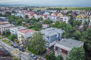 Veľkometrážny 5-izbový byt s dvomi pozemkami a garážou - 2