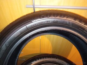 Predám letné pneu Goodyear Efficientgrip 205/55 R17 91V - 2