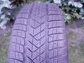 215/50 r18 Pirelli,, zimné, 2ks, 6,5mm - 2