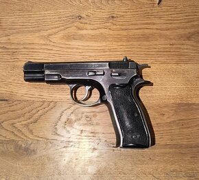 CZ 75 - 2