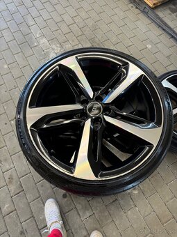 Letná sada 265/30/R21 Audi A7/S7/RS7 Michelin R21 - 2