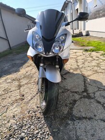 Honda VFR 800 - 2