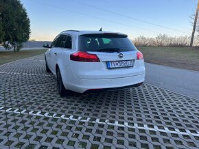 Opel Insignia 2.0 CTDi 118kw - Cosmo - 2