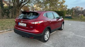 Nissan Qashqai - 2