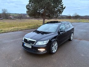 Škoda Octavia 2.0 TDI CR RS FULL VÝBAVA - 2