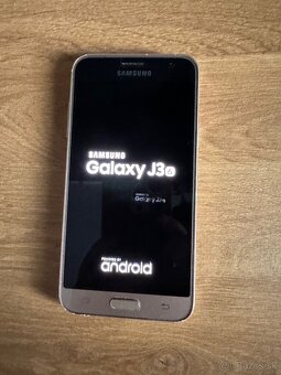 Samsung Galaxy J3 6 Duos - zlatý - 2