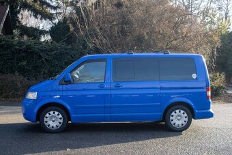 Volkswagen T5 Multivan 2.5 TDI Comfortline - 2