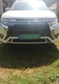 Mitsubishi Outlander 2.4 MIVEC PHEV 4WD - 2