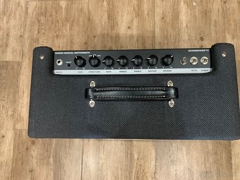 Fender Bassbreaker 15 - 2