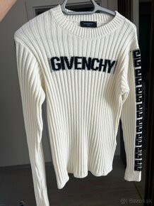 Givenchy svetrík - 2