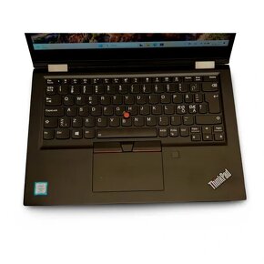 Lenovo ThinkPad X390 Yoga i7-8665U 16 GB RAM 512 GB SSD 13.3 - 2