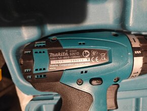 Makita aku skrutkovac 6261D - 2