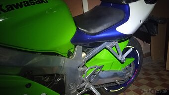 Kawasaki zx7r,nepojazdna - 2