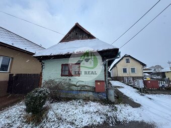 Rodinný dom Ružomberok - Likavka NA PREDAJ  : Tradičná dreve - 2