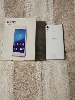 Sony M4 aqua biely na náhradné diely ak sa zapne tak stále s - 2