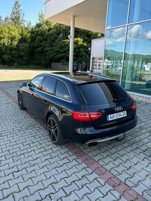 Predam audi A4 avant Quattro 2.0tdi 2013 - 2