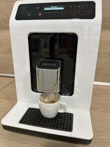 Automatický espresso kávovar KRUPS serie EA89 - 2