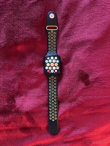 Apple Watch 7, 45 mm - 2