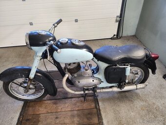 Jawa 250 - 2