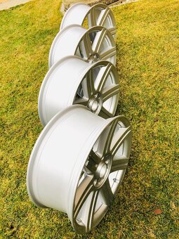 Elektróny 7.5Jx18 ET35, 5x112 - 2