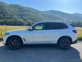 BMW X5 3,0Diesel, r.2021 TOP výbava, 53.750€ bez DPH - 2