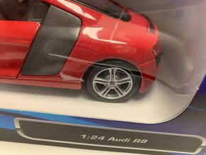 Maisto Audi R8 1:24 - 2