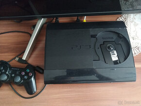 Predám Playstation 3 Super slim 12 GB - 2