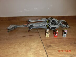 Lego Star Wars B-Wing 75050 - 2