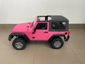 Jeep Wrangler ružová - 2