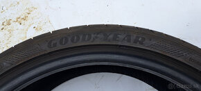 1x Goodyear 225/35R19 - 2