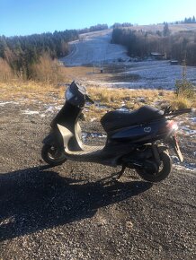 Skúter Yamaha 50cc - 2