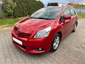 Toyota Verso 1.8i - 2