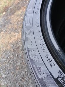 Letné pneumatiky na driftovanie 205/50r16 ZR Falken FK452 - 2