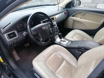 Volvo S80 - 2