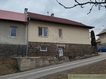 Rodinný dom - Horná Štubňa s bývaním na prízemí aj na posc - 2