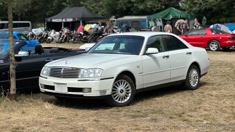 Nissan Cedric (Gloria) 3.0 V6 NEO Turbo - 2