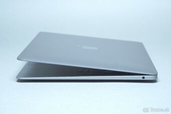 ZÁRUKA/Macbook Air13.3"/I5 1.6GHZ/8GB RAM/128GB SSD/CZ - 2